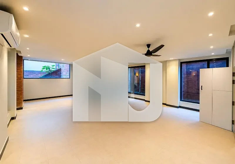 Luxurious 6-Bedroom House With Lift & Basement For Rent In F-7, photo 17