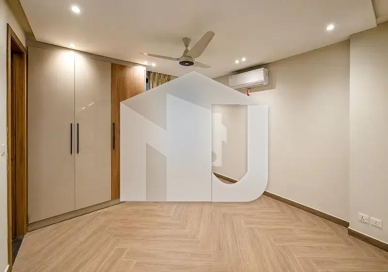 Luxurious 6-Bedroom House With Lift & Basement For Rent In F-7, photo 26