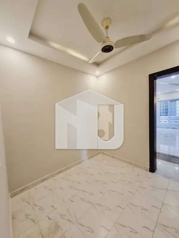 E-11/3 1 Kanal Brand New 7 Bedrooms House Available For Rent, photo 3