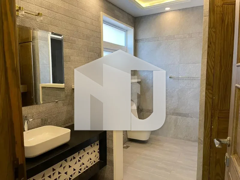 Luxury Furnished house For Rent in Sector F-7 Islamabad, photo 17