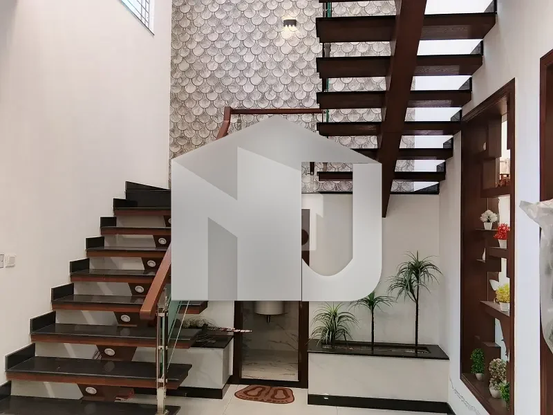 Brand New Lavish House For Rent In Sector F-8 Islamabad, photo 5