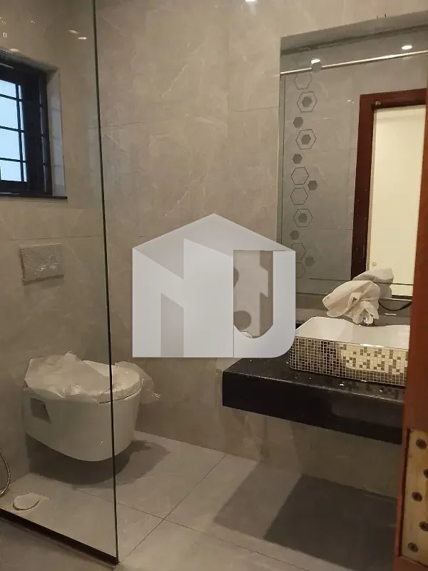 E-11 Multi 8 Marla 1 Unit 4 Bedrooms New House Available For Rent, photo 10
