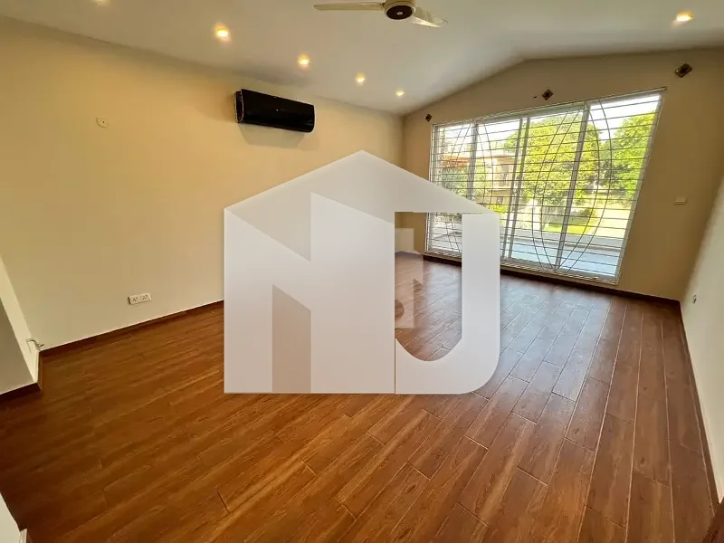 BRAND NEW LAVISH HOUSE FOR RENT IN SECTOR F-7 ISLAMABAD, photo 4