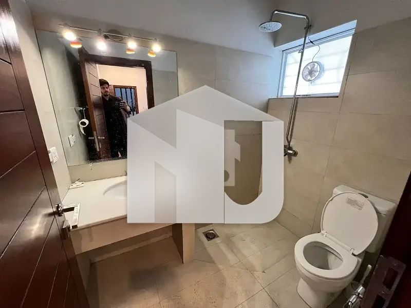 BRAND NEW LAVISH HOUSE FOR RENT IN SECTOR F-7 ISLAMABAD, photo 6