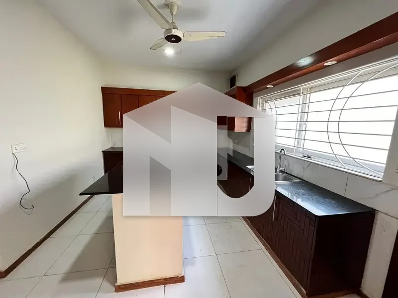 BRAND NEW LAVISH HOUSE FOR RENT IN SECTOR F-7 ISLAMABAD, photo 21