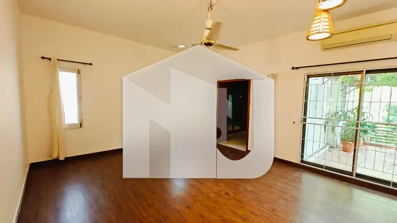 Double Unit House For Rent In F-6/1, photo 7