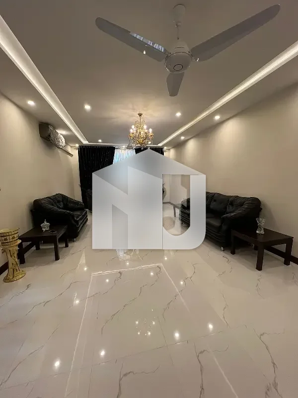 Peaceful Location Unfurnished Lavish House For Rent F-10 Islamabad, photo 2
