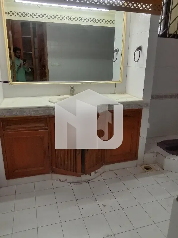 House For Rent In F-7, photo 11