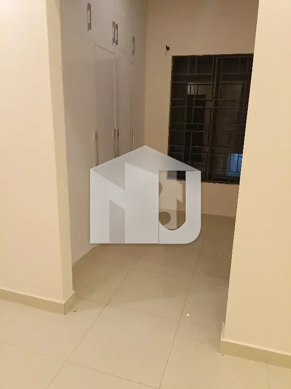 Dable story House For Rent E. 11, photo 6