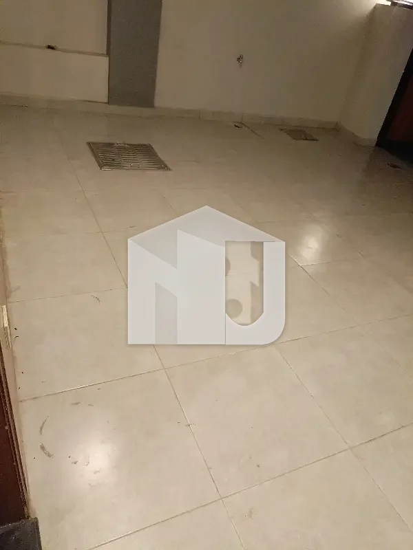 Dable story House For Rent E. 11, photo 16