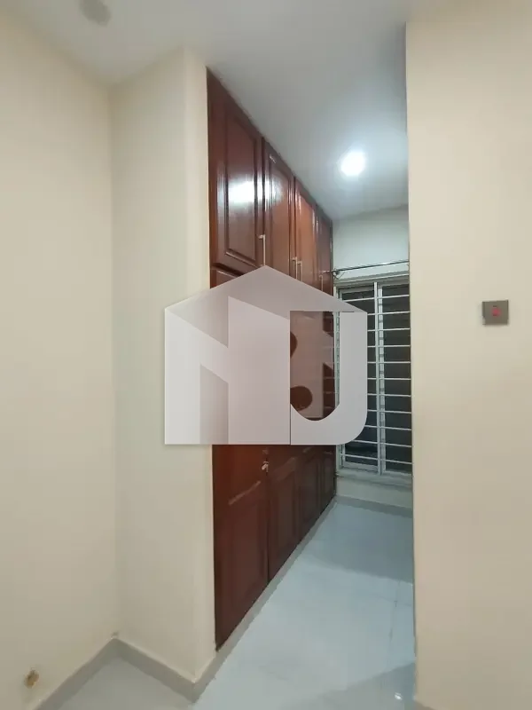 10 Marla Brand New House For Rent In G13, photo 11