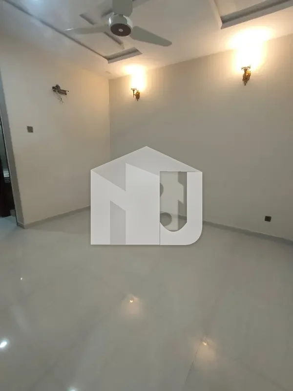 10 Marla Brand New House For Rent In G13, photo 7
