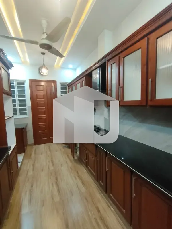 10 Marla Brand New House For Rent In G13, photo 10