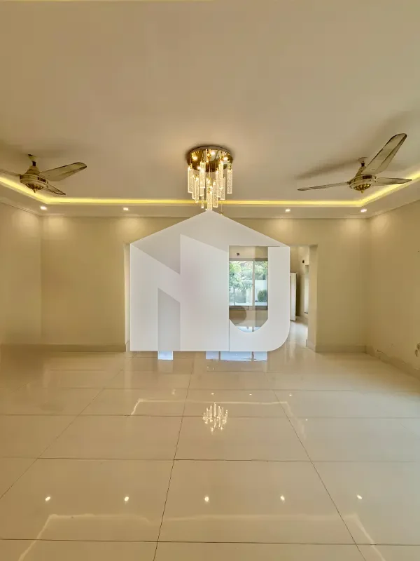 Beautiful Renovated House For Rent In F-7, photo 9