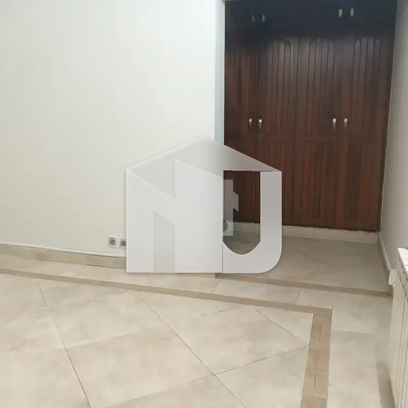 I-8/3 NEAR TO SHIFA HOSPITAL CORNER TRIPLE STOREY KANAL INDEPENDENT HOUSE WITH GREEN LAWN 2, photo 7