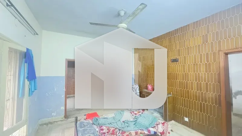 10 Marla Full House For Rent In G-9/4, photo 10