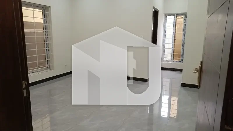 Brand New 10 Marla Independent House  With 4 Beds Available For Rent In DHA 2 Islamabad Sector B, photo 14
