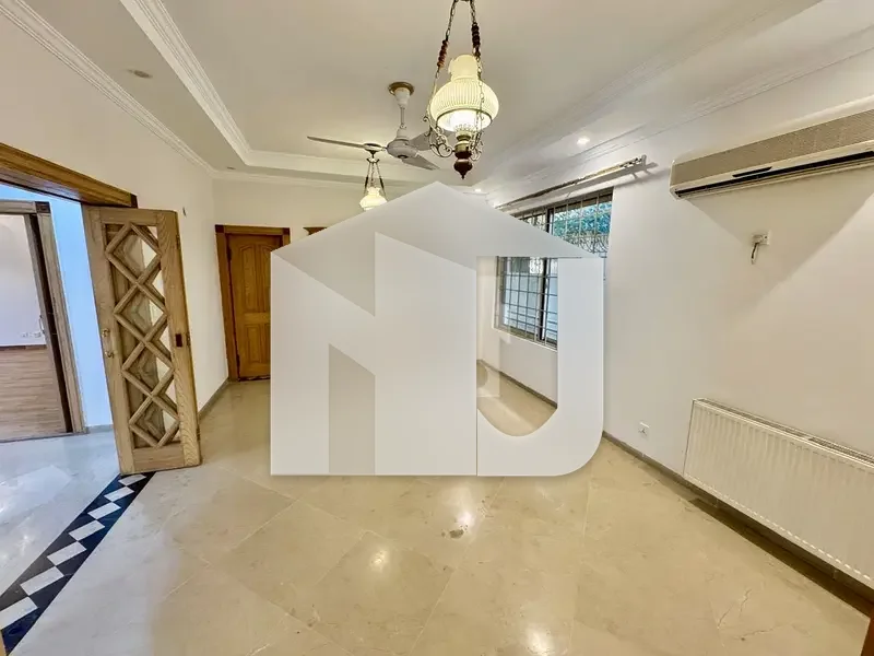 Fully Renovated House For Rent In F-6 On Prime Location, photo 2