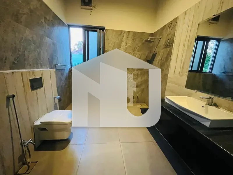 House For Rent In F-8 On Prime Location, photo 17