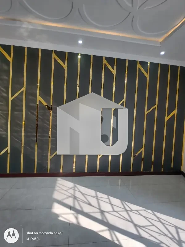 B17 B Block 1 Kanal Top Location Triple Storey House For Rent All Facilities Available, photo 4