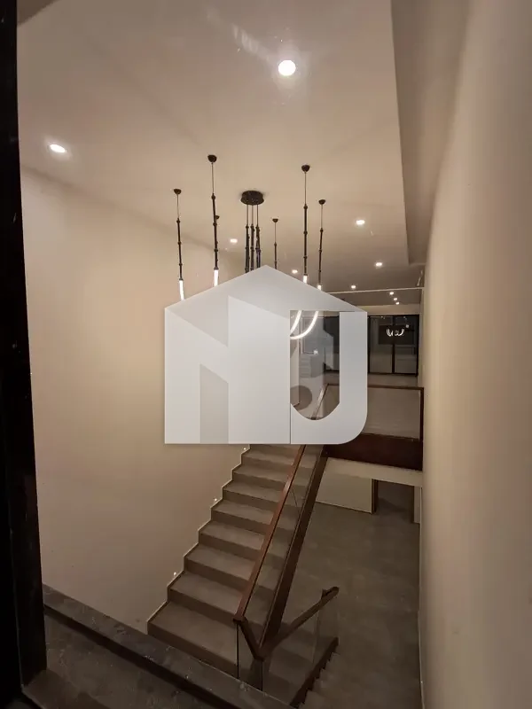 Modern Desing Luxury 10 Bedrooms House Available For Rent In F-7. Islamabad., photo 19