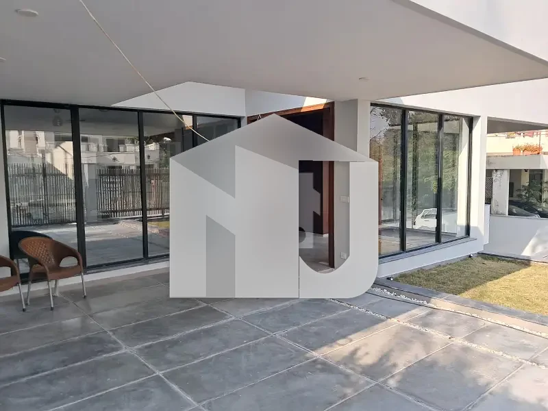 Modern Desing Luxury 10 Bedrooms House Available For Rent In F-7. Islamabad., photo 23