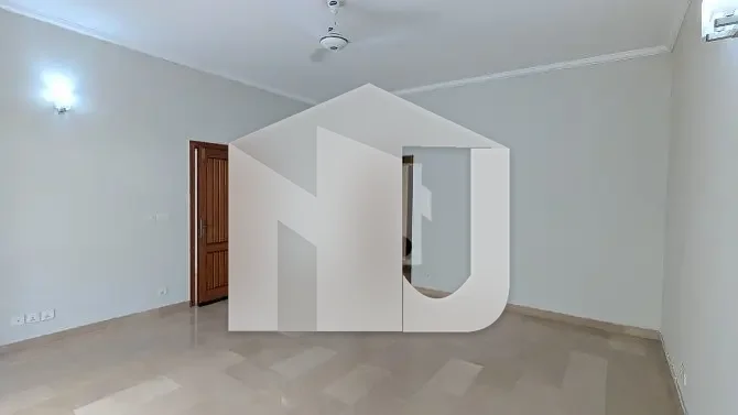 FOR RENT Fully Renovated 6-Bedrooms Triple Storey House F_7/2, photo 6