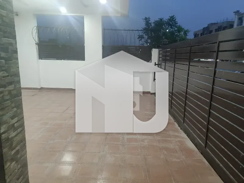 1 Kanal House For rent Is Available In Margalla View Housing Society, photo 29