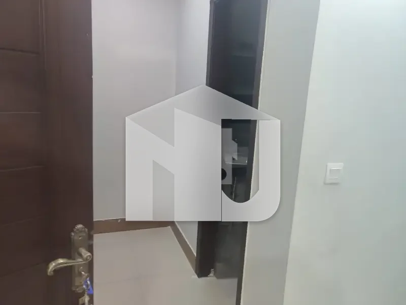 1 Kanal House For rent Is Available In Margalla View Housing Society, photo 21
