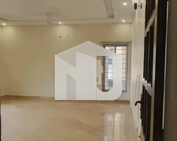 Affordable House Of 4 Marla Is Available For rent, photo 5