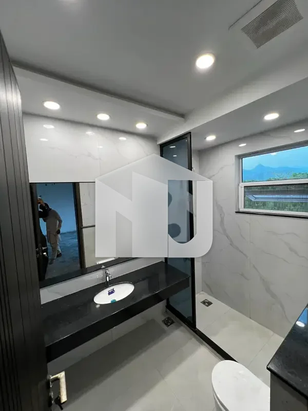 Brand New 14 Marla Triple Story Full House For Rent, photo 5
