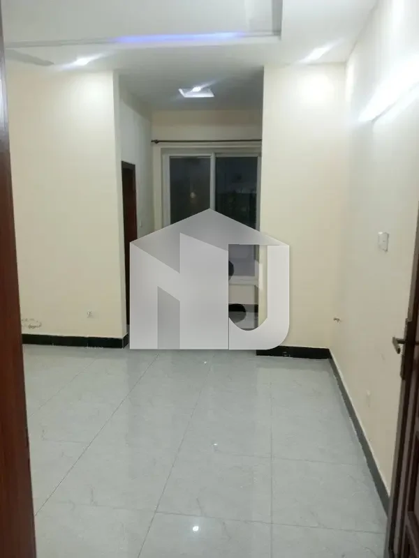 10 Marla Full House For Rent, photo 17