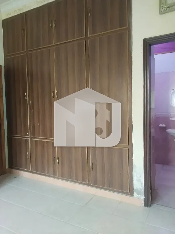 FULL HOUSE AVAILABLE FOR RENT G-11/3 ISLAMABAD, photo 3