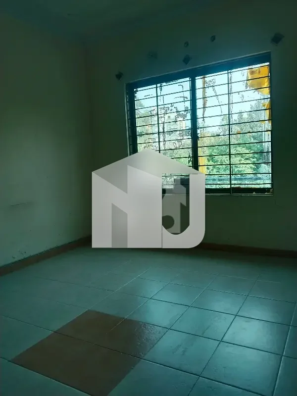 FULL HOUSE AVAILABLE FOR RENT G-11/3 ISLAMABAD, photo 4