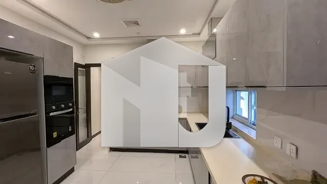 FOR RENT Fully Furnished 6-Beds Triple Storey House F_8/1, photo 4