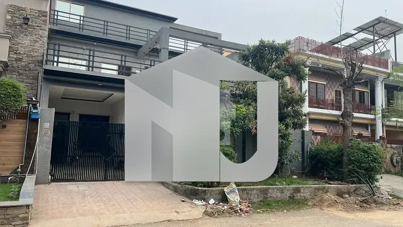 I-8 Triple Storey House For Rent., photo 7