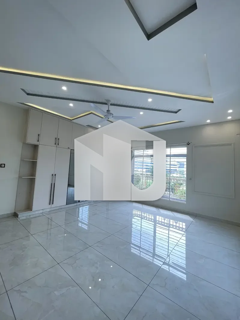 House Available For Rent, photo 3