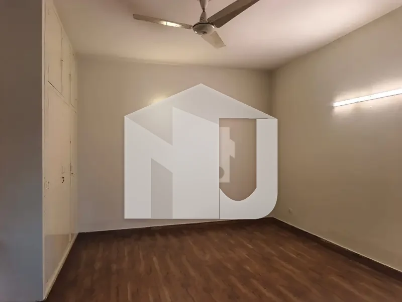 F-10 Excellent Double Storey House 500 SQY Along With Basement And Solar System Proper 5 Bedrooms, Proper 5 Attached Bathrooms Modern Fittings Along With Wooden And Marble Flooring, photo 12
