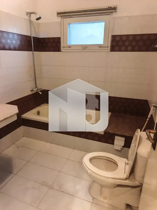 F-10 Excellent Double Storey House 500 SQY Along With Basement And Solar System Proper 5 Bedrooms, Proper 5 Attached Bathrooms Modern Fittings Along With Wooden And Marble Flooring, photo 7