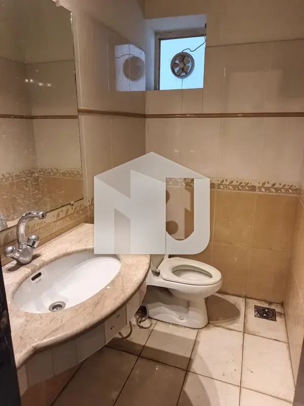 F-10 Excellent Double Storey House 500 SQY Along With Basement And Solar System Proper 5 Bedrooms, Proper 5 Attached Bathrooms Modern Fittings Along With Wooden And Marble Flooring, photo 5