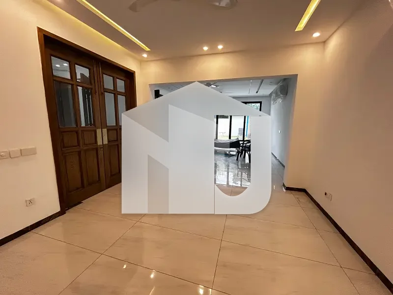 Brand-New 8-Bedroom Luxury House for Rent in F-7 Islamabad | Margalla & City Views | Foreigners Only, photo 19