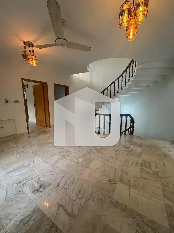 E-7 Hill View House For Rent, photo 17