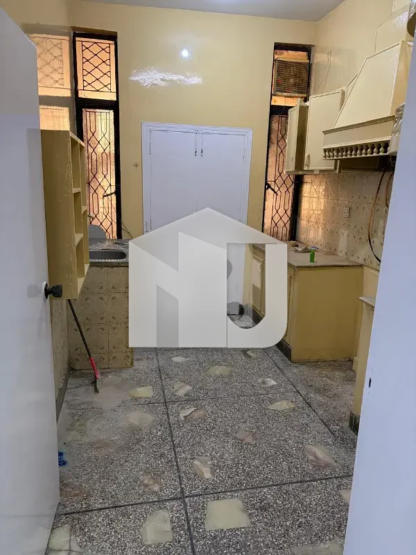 I-8 Triple Storey House For Hostel, photo 15