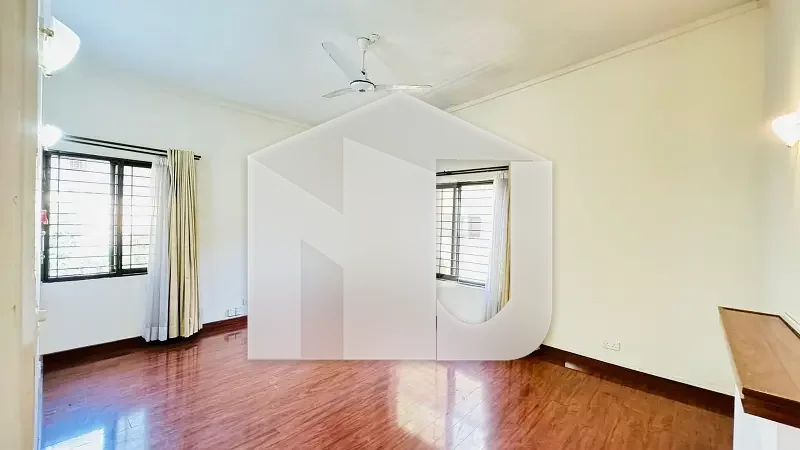 3-Bedroom Corner House With Garden For Rent Islamabad, photo 12