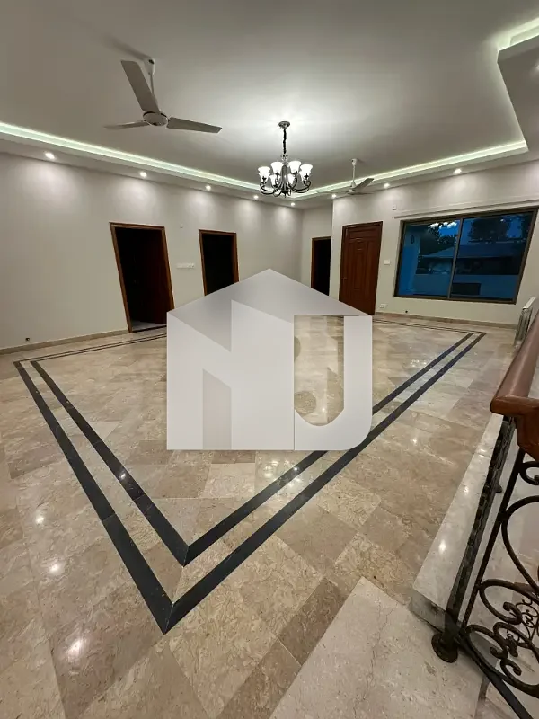 F-8 Beautiful House for Rent, photo 15