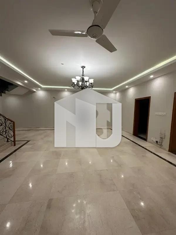 F-8 Beautiful House for Rent, photo 5