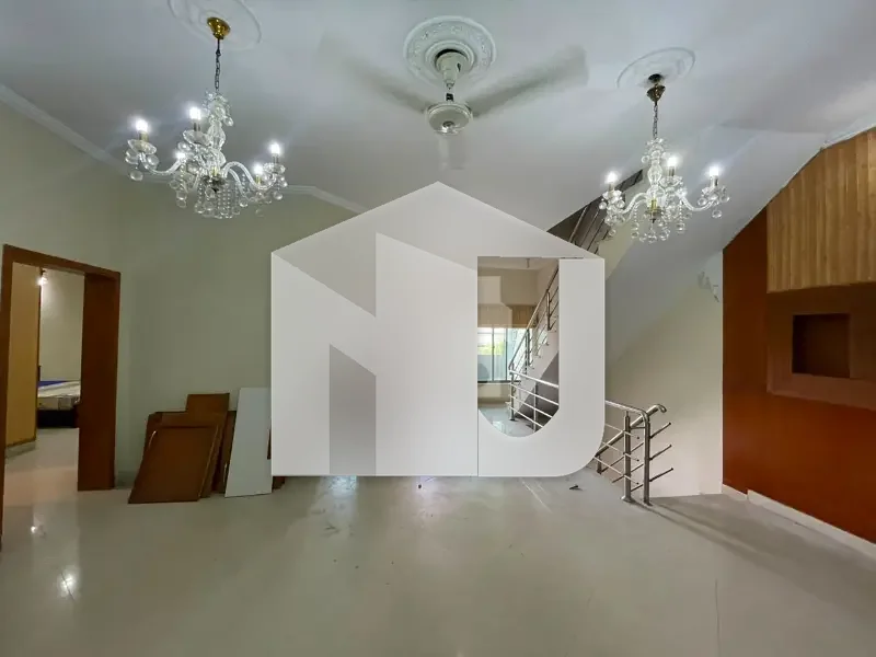 35x80 Double Storey House Available On Rent Located In E-11/4 Islamabd Furnished, photo 2