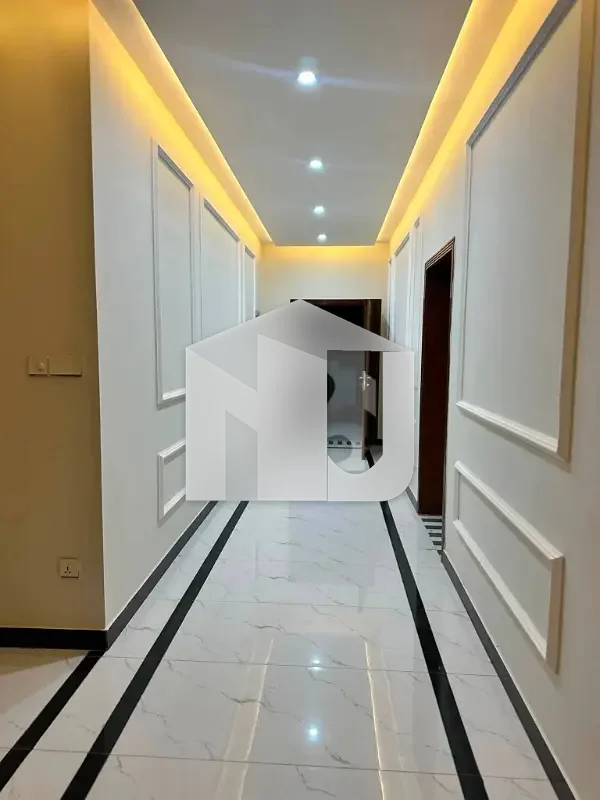 D-12 Islamabad 1Kanal Ground+Basement For Rent 5bed With Washroom 2Drawing Dining Tvl 2kichen 2 Servant Room 3car Parking No Gas 2 Electric Metr Gate Sept, photo 8