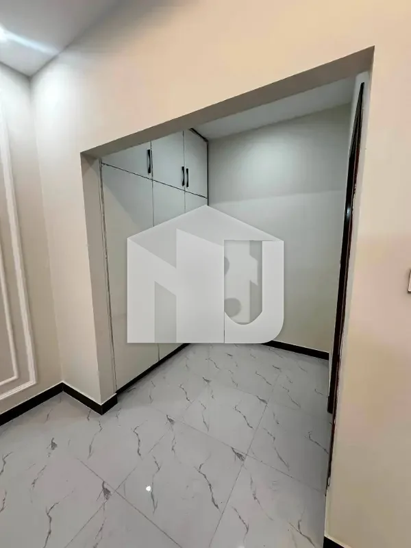 D-12 Islamabad 1Kanal Ground+Basement For Rent 5bed With Washroom 2Drawing Dining Tvl 2kichen 2 Servant Room 3car Parking No Gas 2 Electric Metr Gate Sept, photo 13