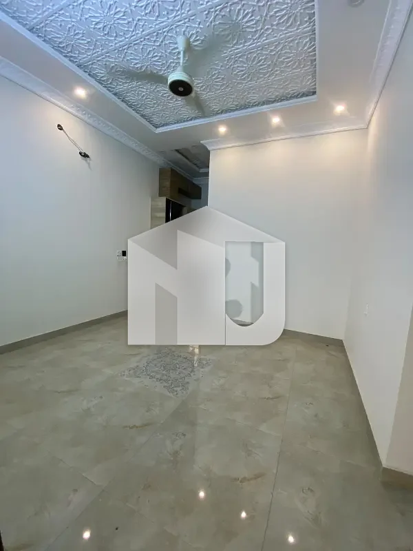 D-12 4Marla House For Rent 3bed With Washroom Drawing Dining Lounge Kichen Servant Room Parking No Gas Installed, photo 10